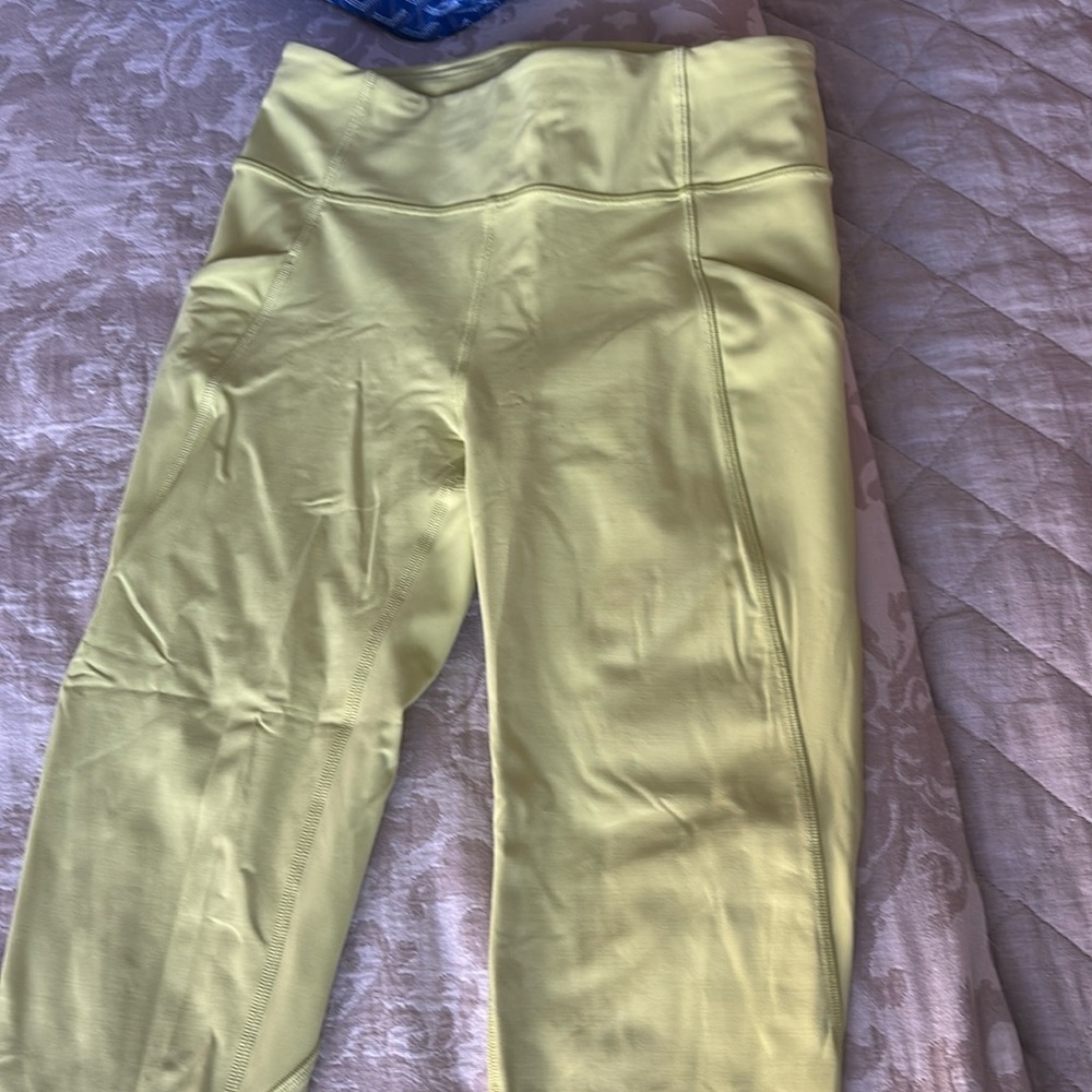 Lululemon time to sweat crop leggings
